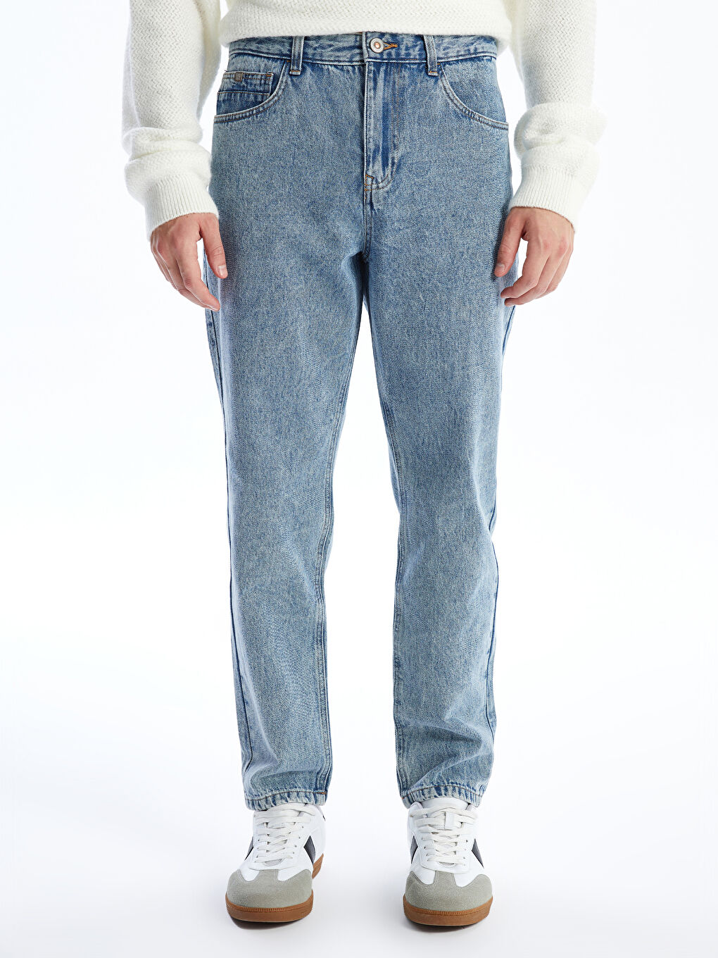 710 Loose Fit Men's Jeans-1