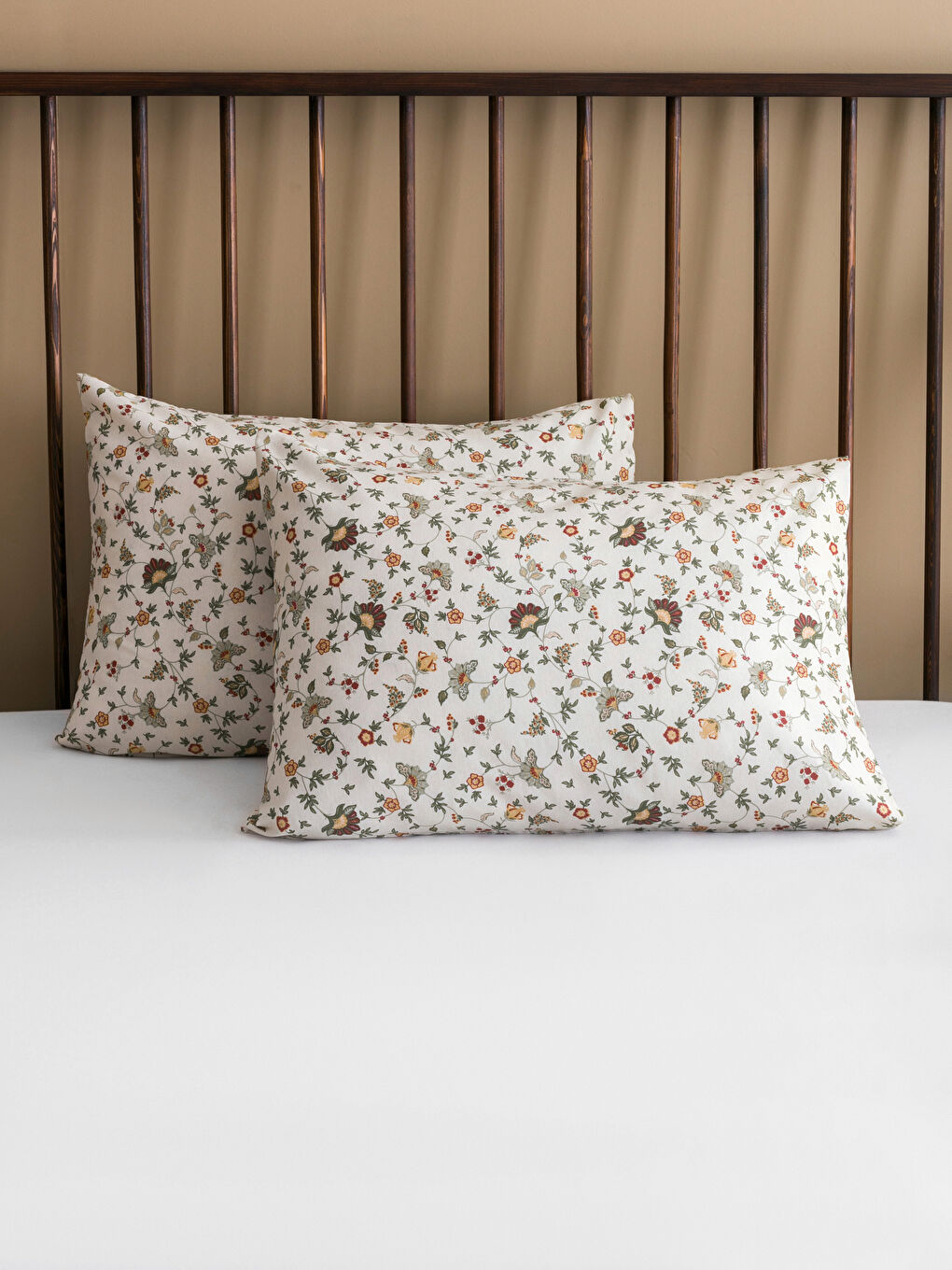 Karışık Desenli Yastık Kılıfı 2'li 50x70 cm-1