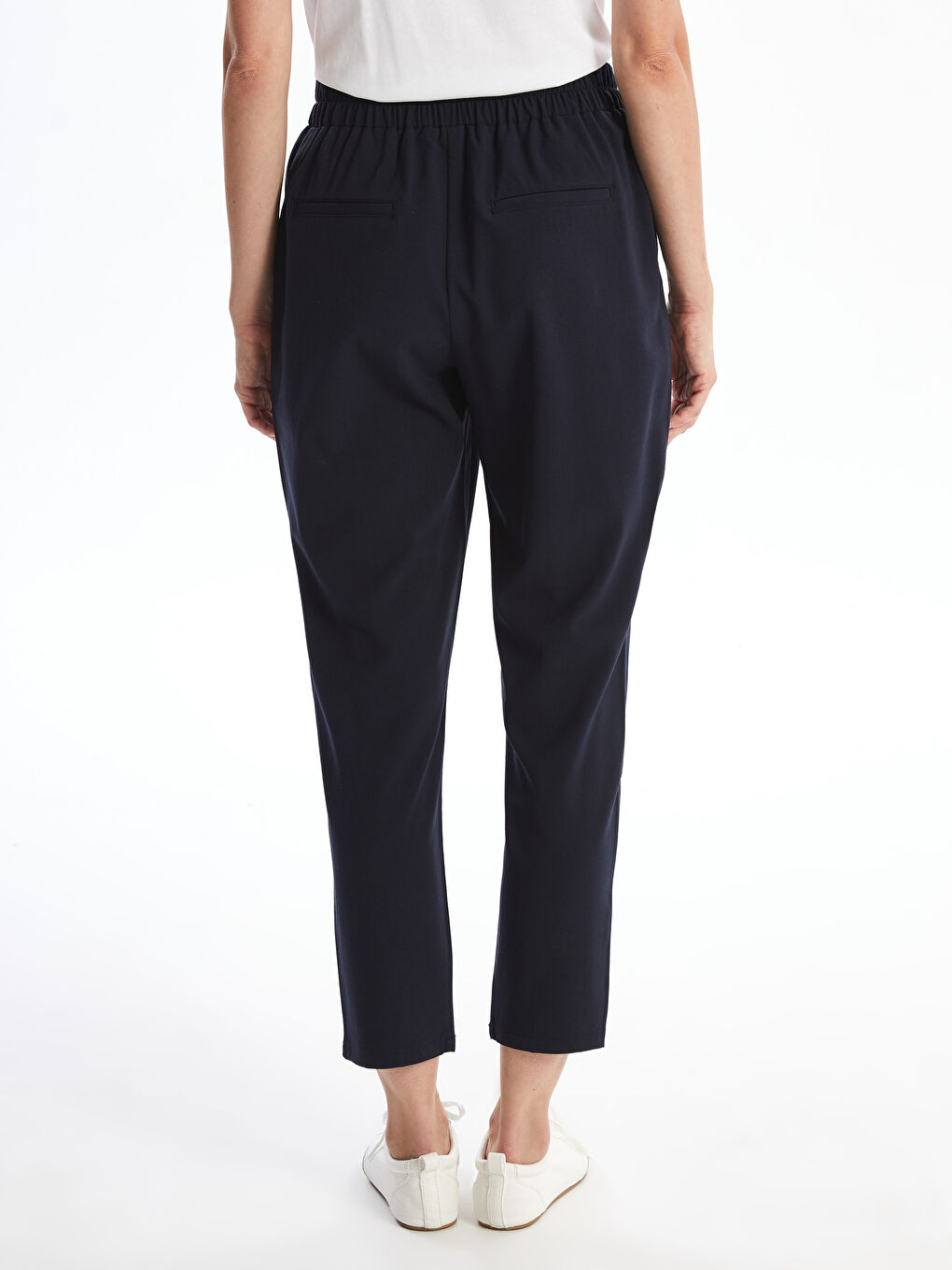 LCWAIKIKI Classic Pantalone sa elastičnim strukom za žene -W4GT01Z8-R3V