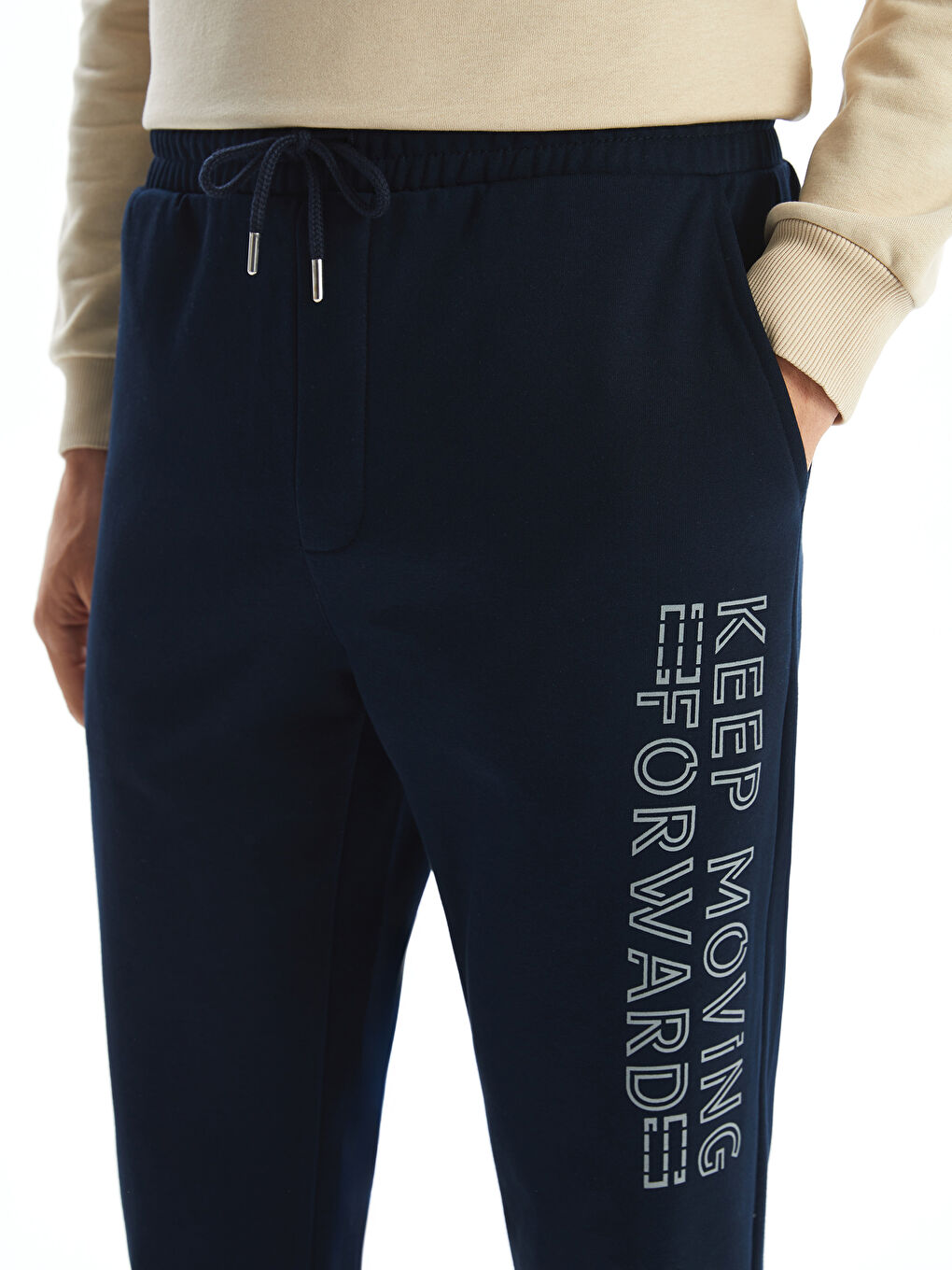 بنطلون رياضي للرجال بقصة عادية-2