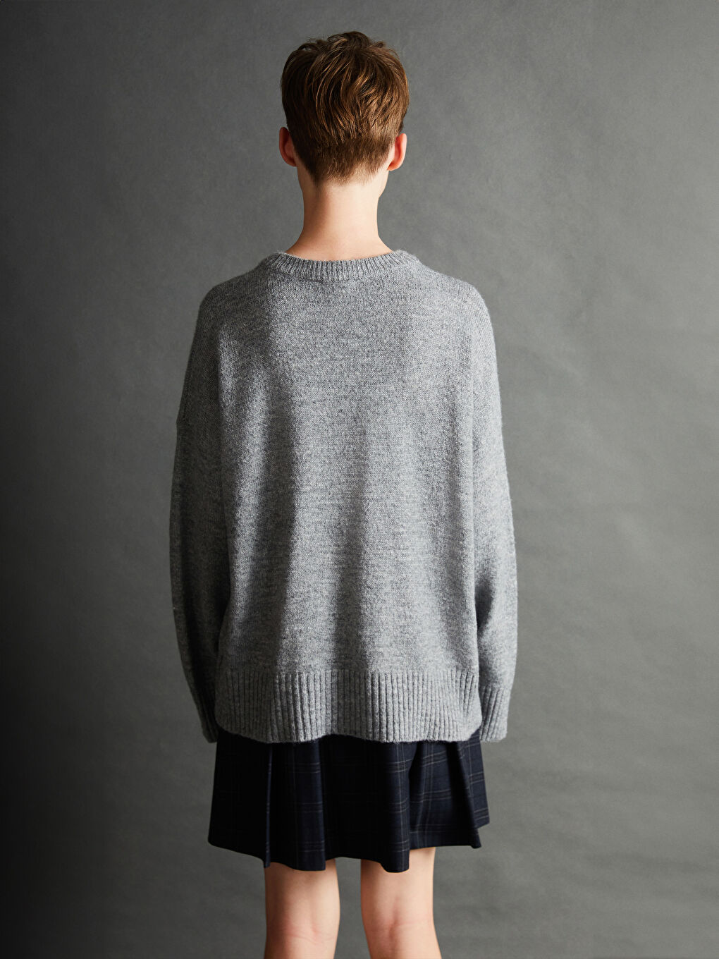 Crew Neck Women's Knitwear Sweater-3