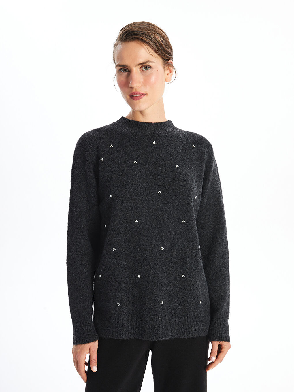 LCWAIKIKI Basic Crew Neck Rhinestone Embellished Women's Knitwear Sweater -W4GV32Z8-JF7