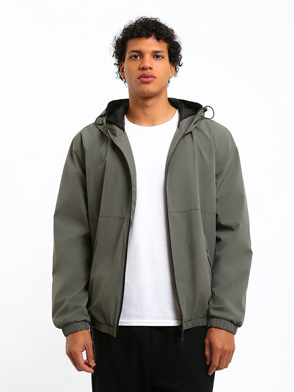 بالطو للرجال بفتحة عادية بكابوش