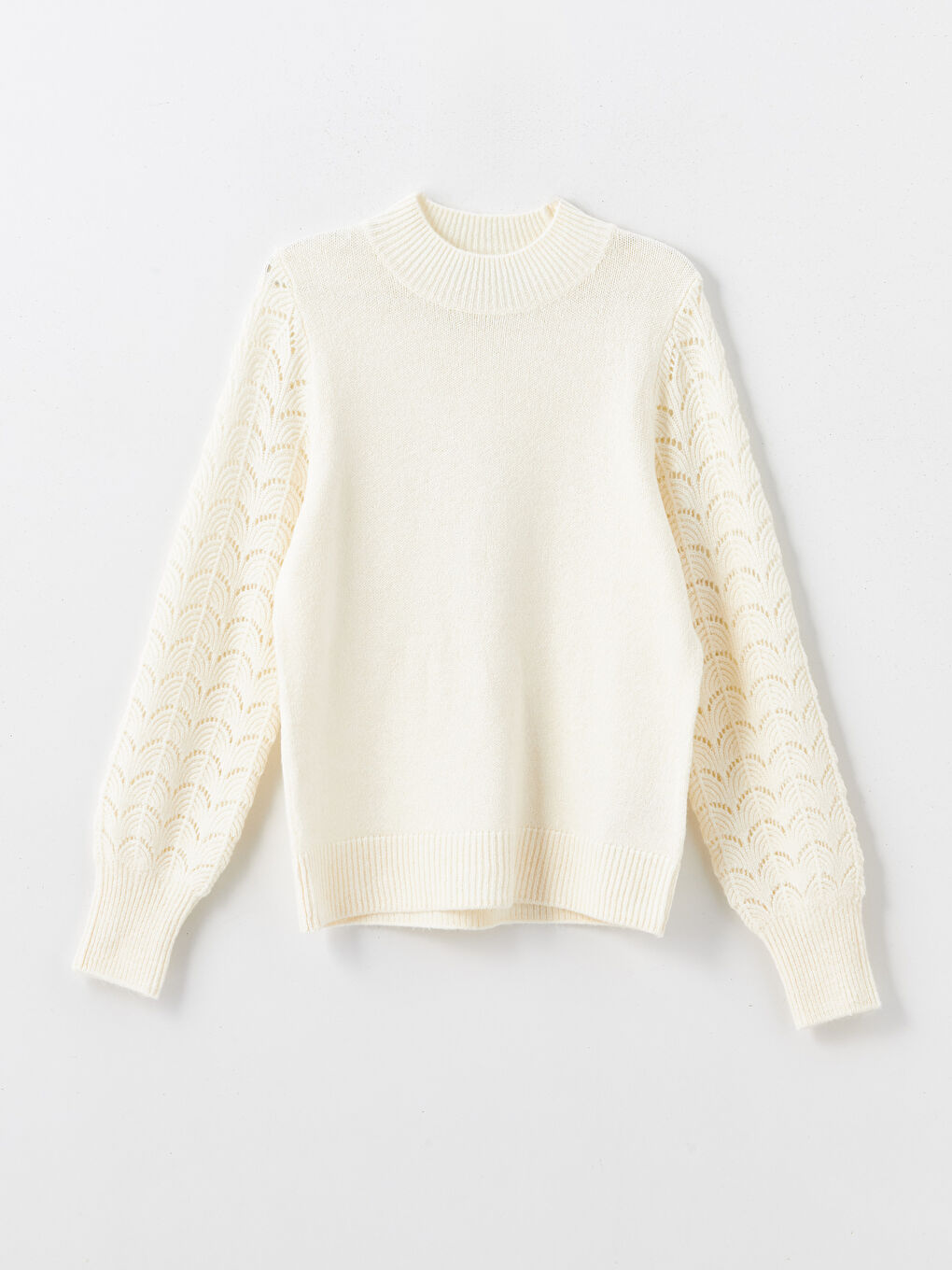 LCWAIKIKI Basic Funnel Neck Hole-Knitted Women's Knitwear Sweater -W4H001Z8-R9J