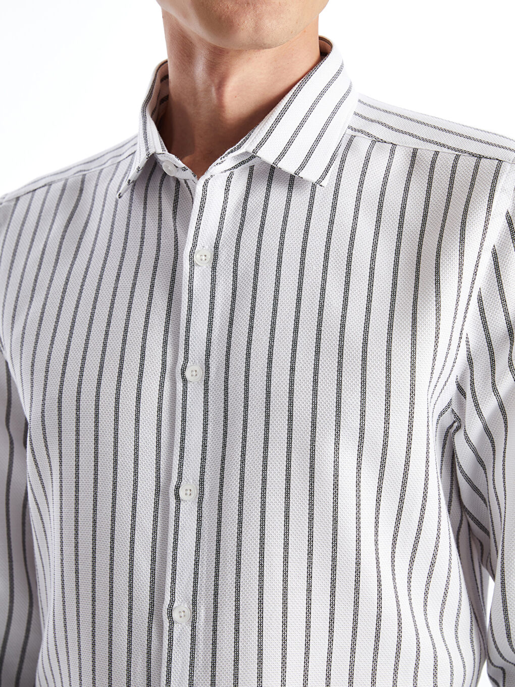 قميص رجالي مخطط بقصة ضيقة-2