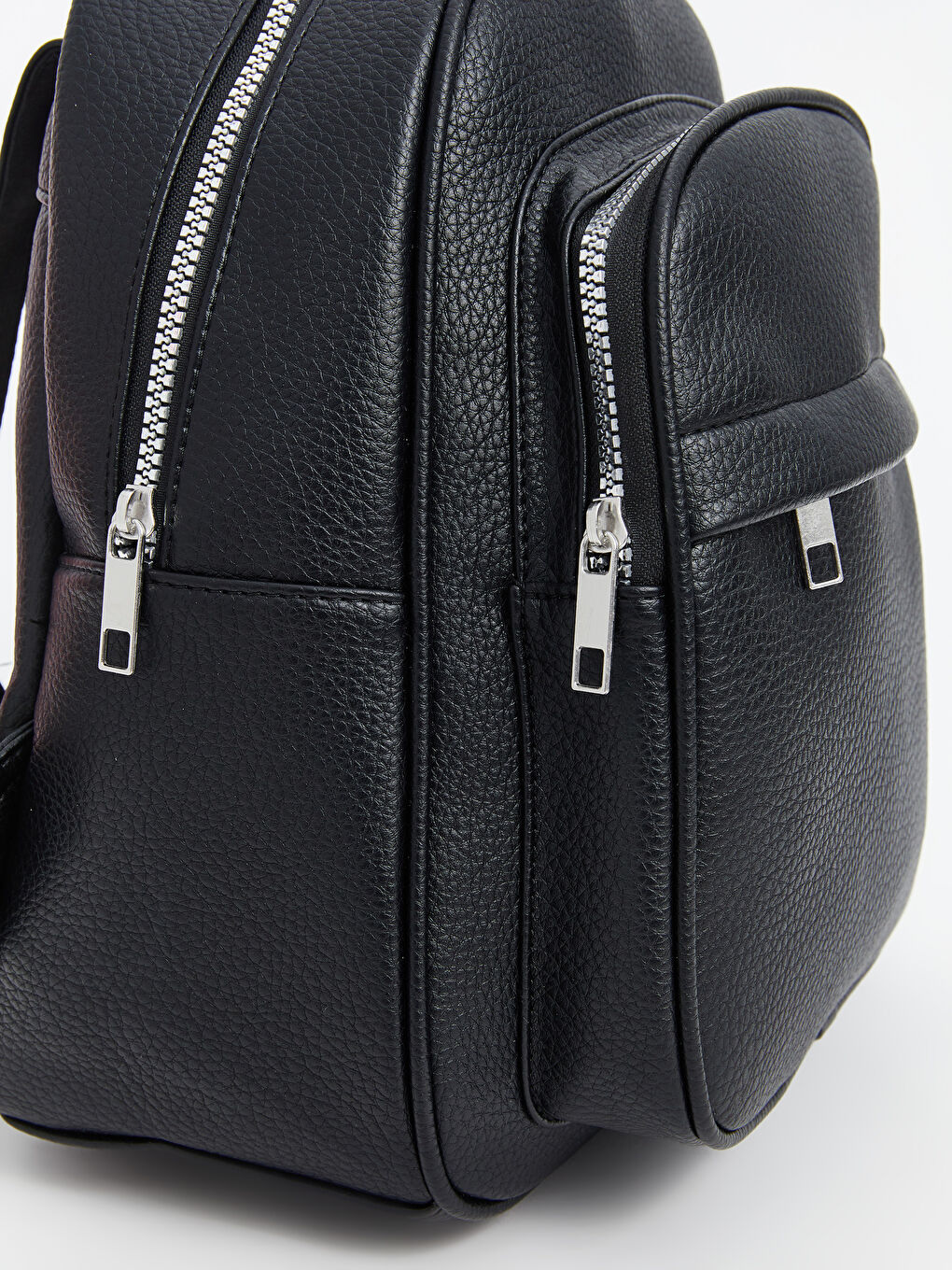 Adjustable Strapped Women's Backpack-2