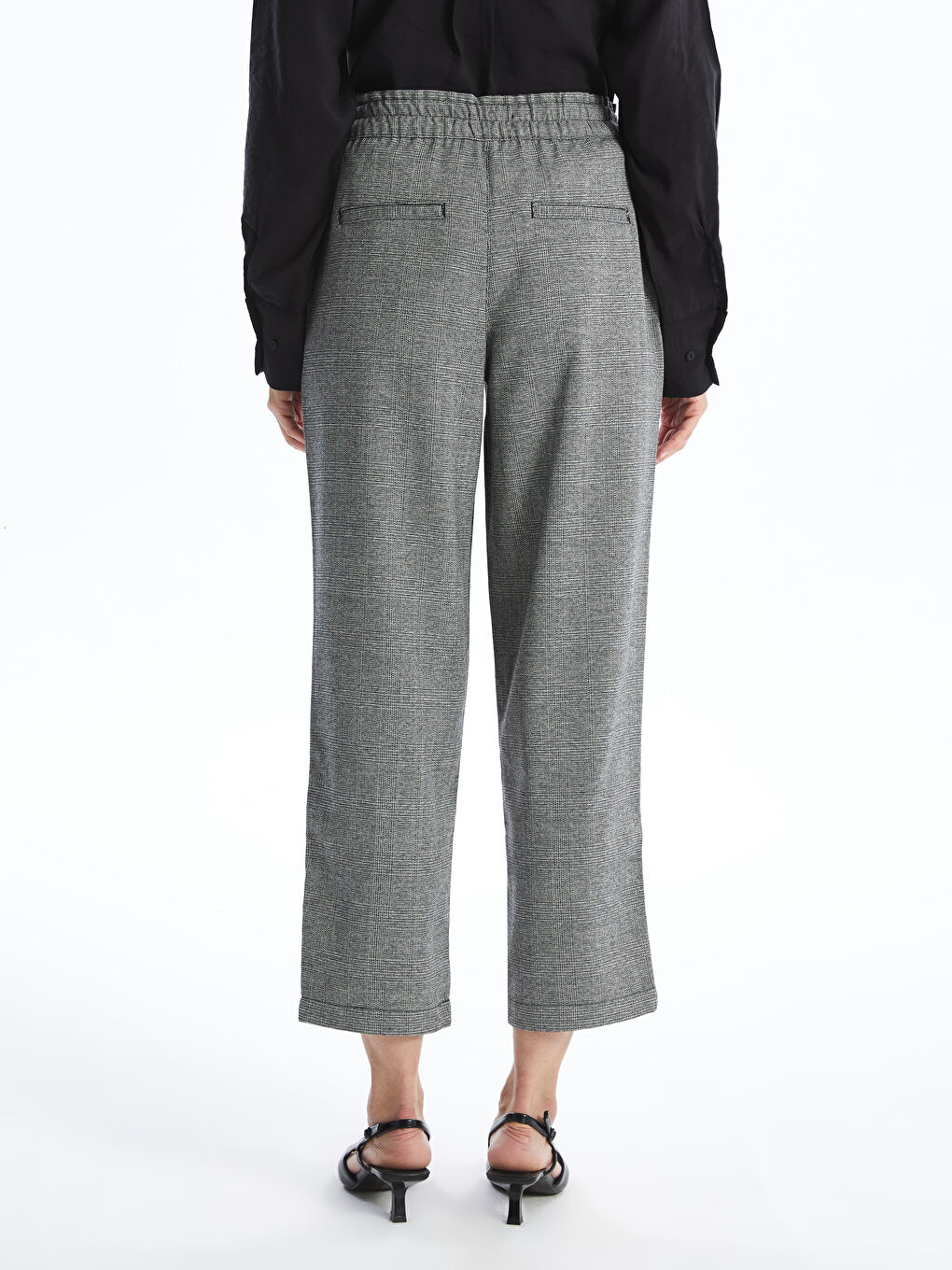 LCWAIKIKI Classic Standard Fit Plaid Women's Trousers -W4H905Z8-LKX