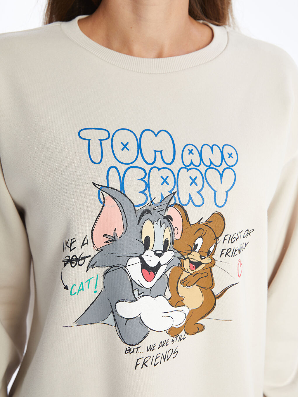 LCW Comfort Açık Gri Bisiklet Yaka Tom ve Jerry Baskılı Kadın Kalın Sweatshirt - 2