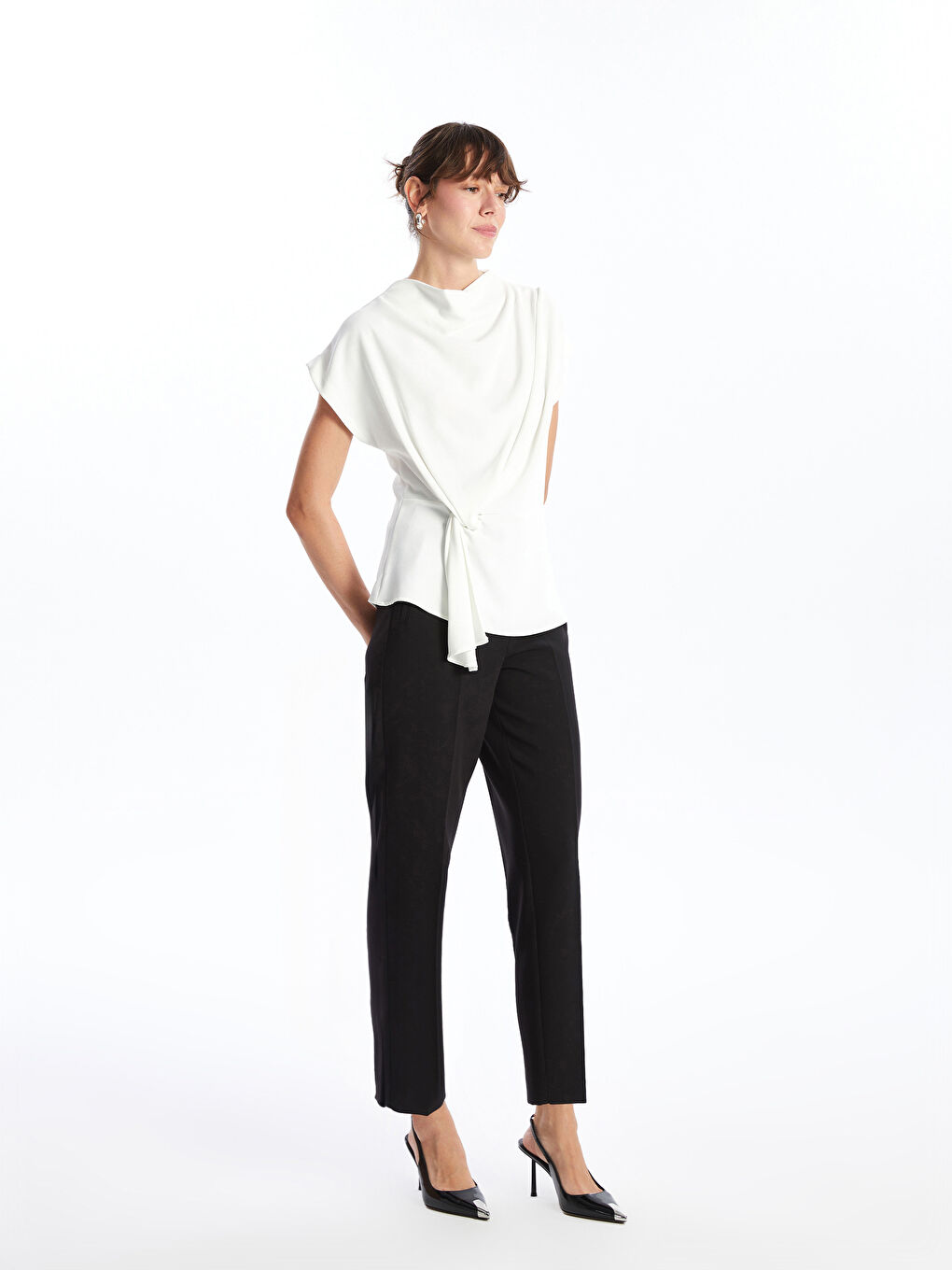 LCWAIKIKI Classic Standard Fit Women's Trousers -W4H956Z8-CVL