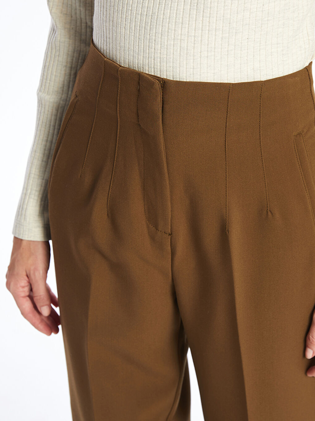 LCWAIKIKI Classic Standard Fit Women's Trousers -W4H956Z8-HEE