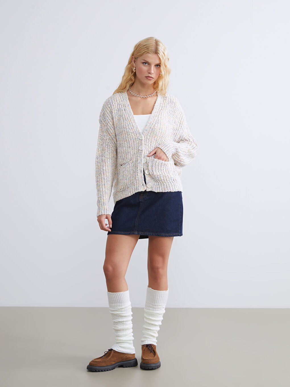 V Neck Women's Knitwear Cardigan-1