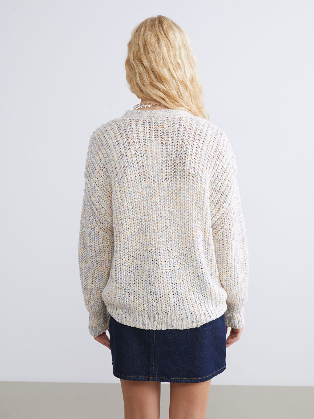 V Neck Women's Knitwear Cardigan-3