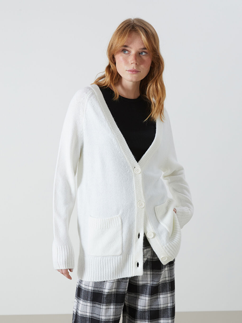 V Neck Women's Knitwear Cardigan -W4H980Z8-EEW