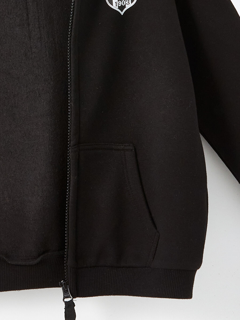 Siyah Kapüşonlu Beşiktaş Baskılı Erkek Çocuk Fermuarlı Sweatshirt-2
