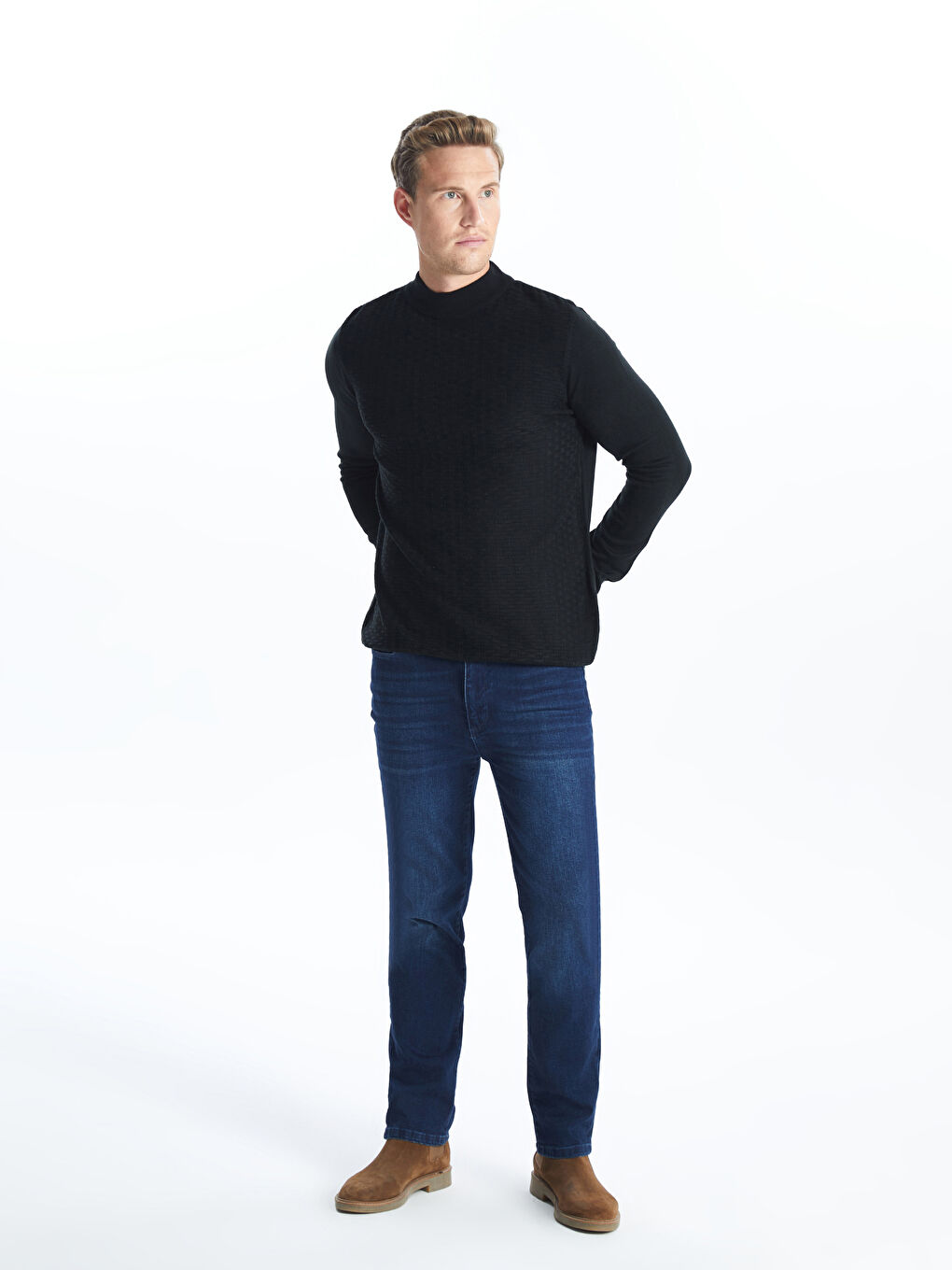 بلوفر تريكو ياقة هاي نيك كم طويل للرجال-1