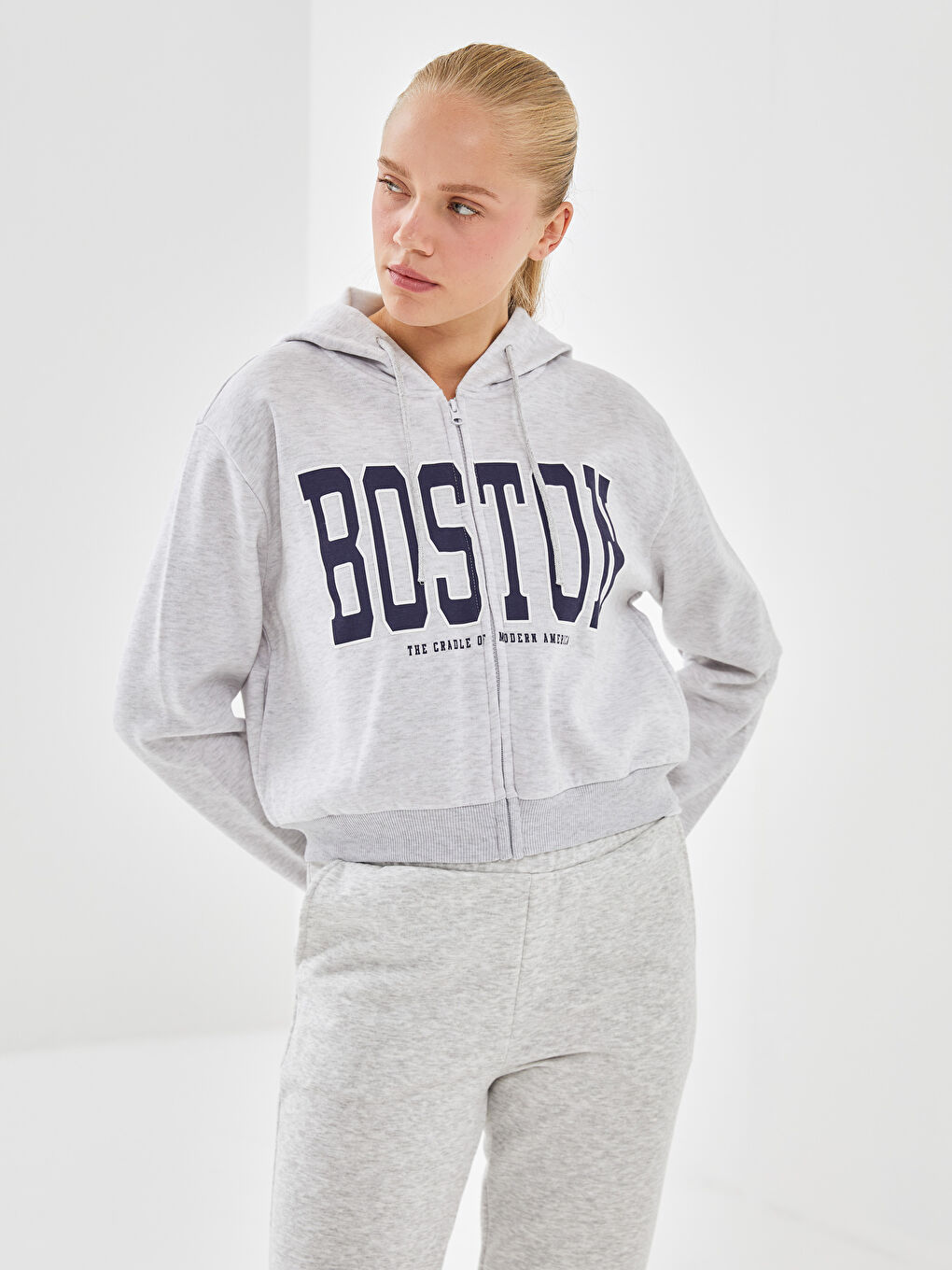 XSIDE Gri Kapüşonlu Baskılı Oversize Kadın Kalın Fermuarlı Sweatshirt