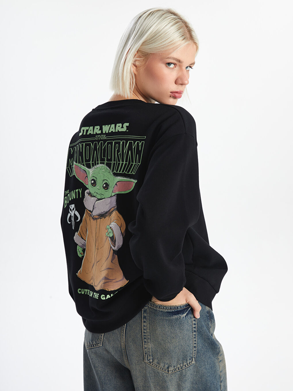 XSIDE Yeni Siyah Bisiklet Yaka The Mandalorian Baskılı Oversize Kadın Kalın Sweatshirt