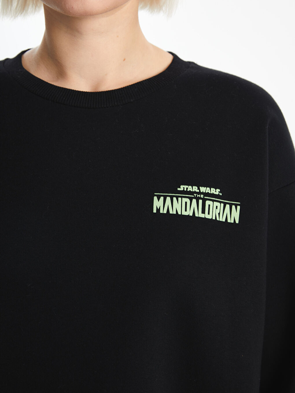 XSIDE Yeni Siyah Bisiklet Yaka The Mandalorian Baskılı Oversize Kadın Kalın Sweatshirt - 2