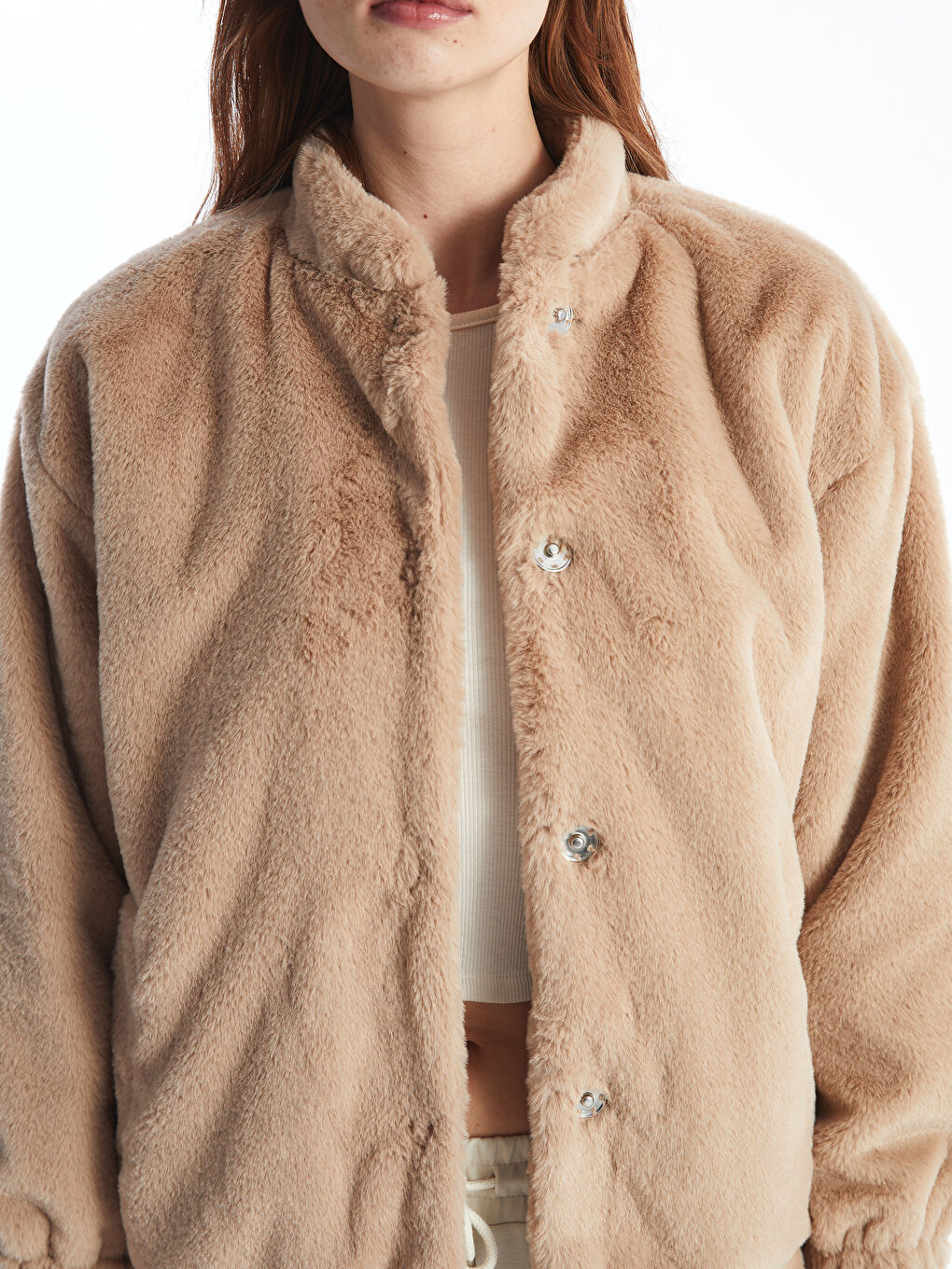 Bej Dik Yaka Düz Oversize Kadın Pelüş Mont-2