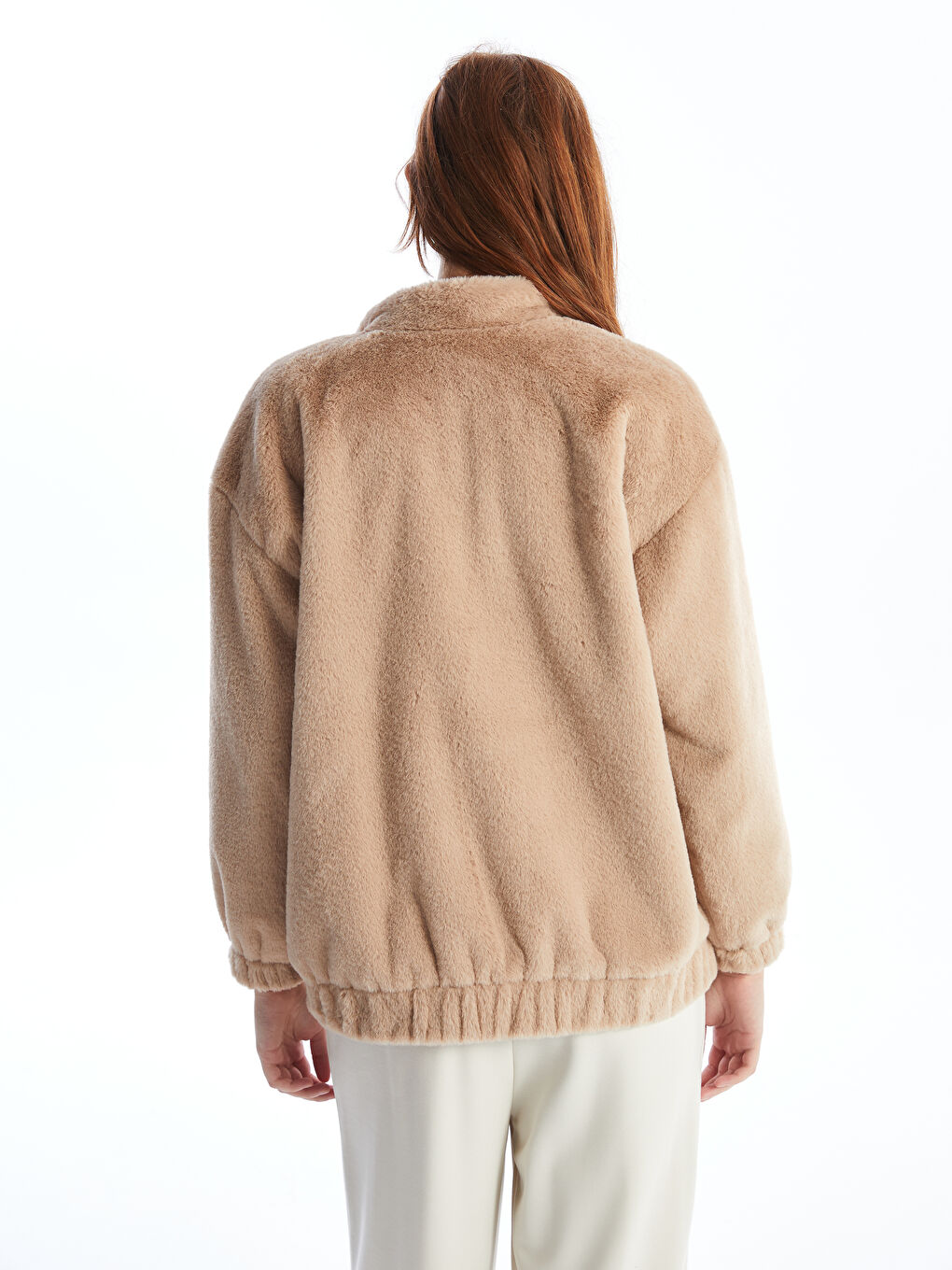 Bej Dik Yaka Düz Oversize Kadın Pelüş Mont-4