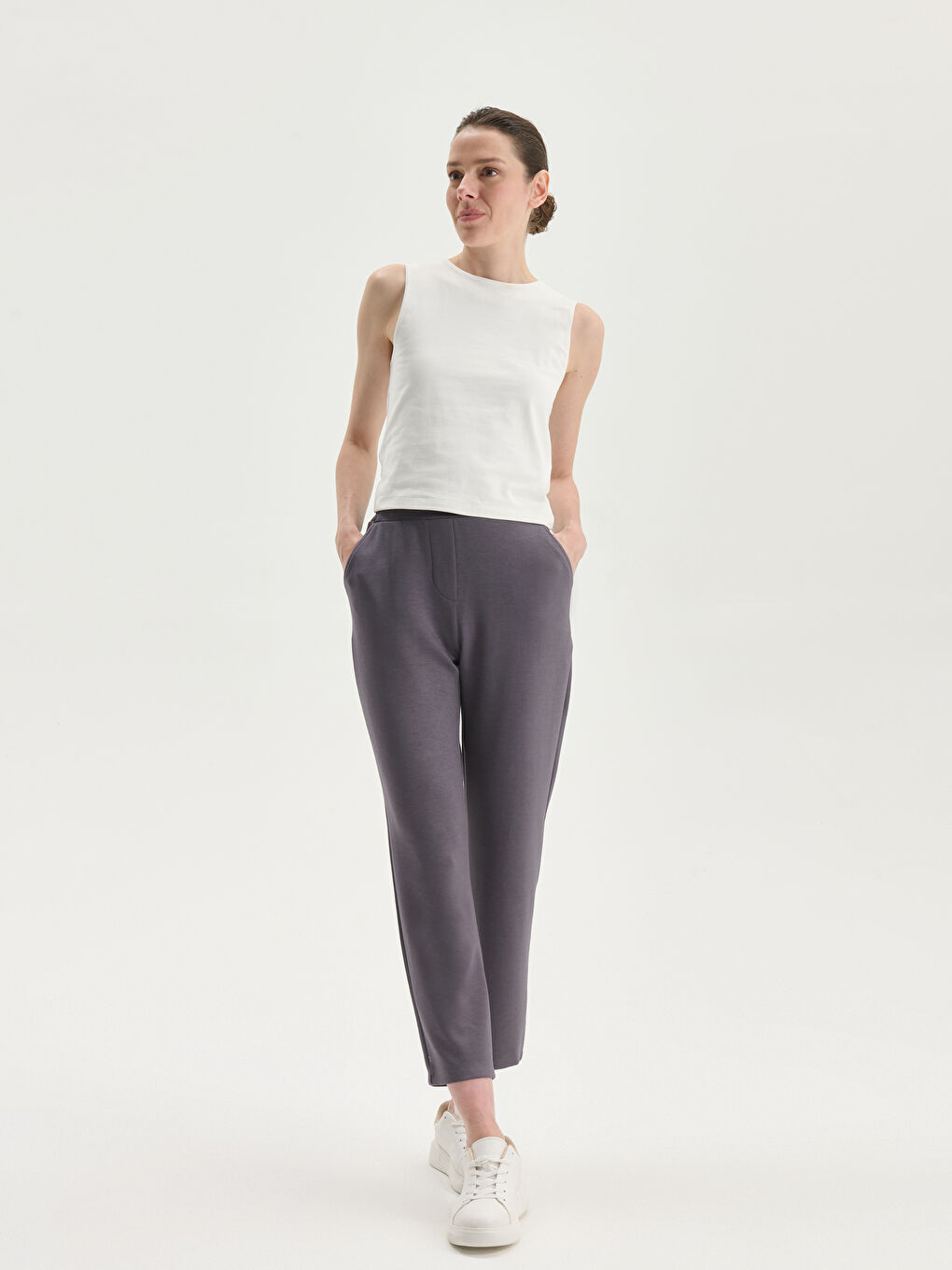 Women's Sweatpants with Elastic Waist