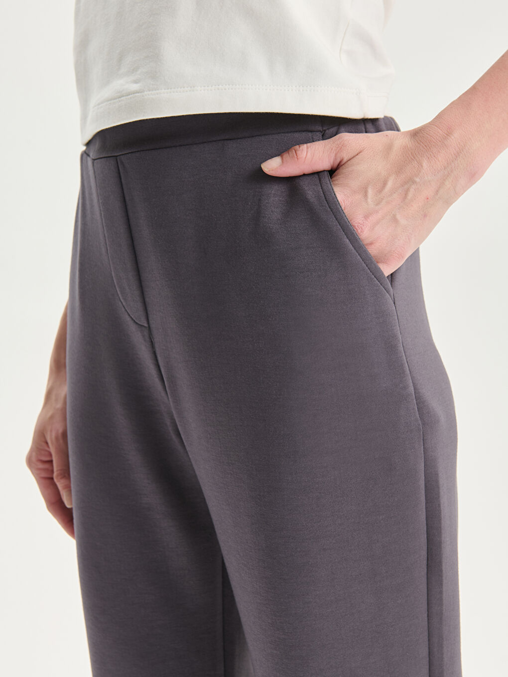 Women's Sweatpants with Elastic Waist-2