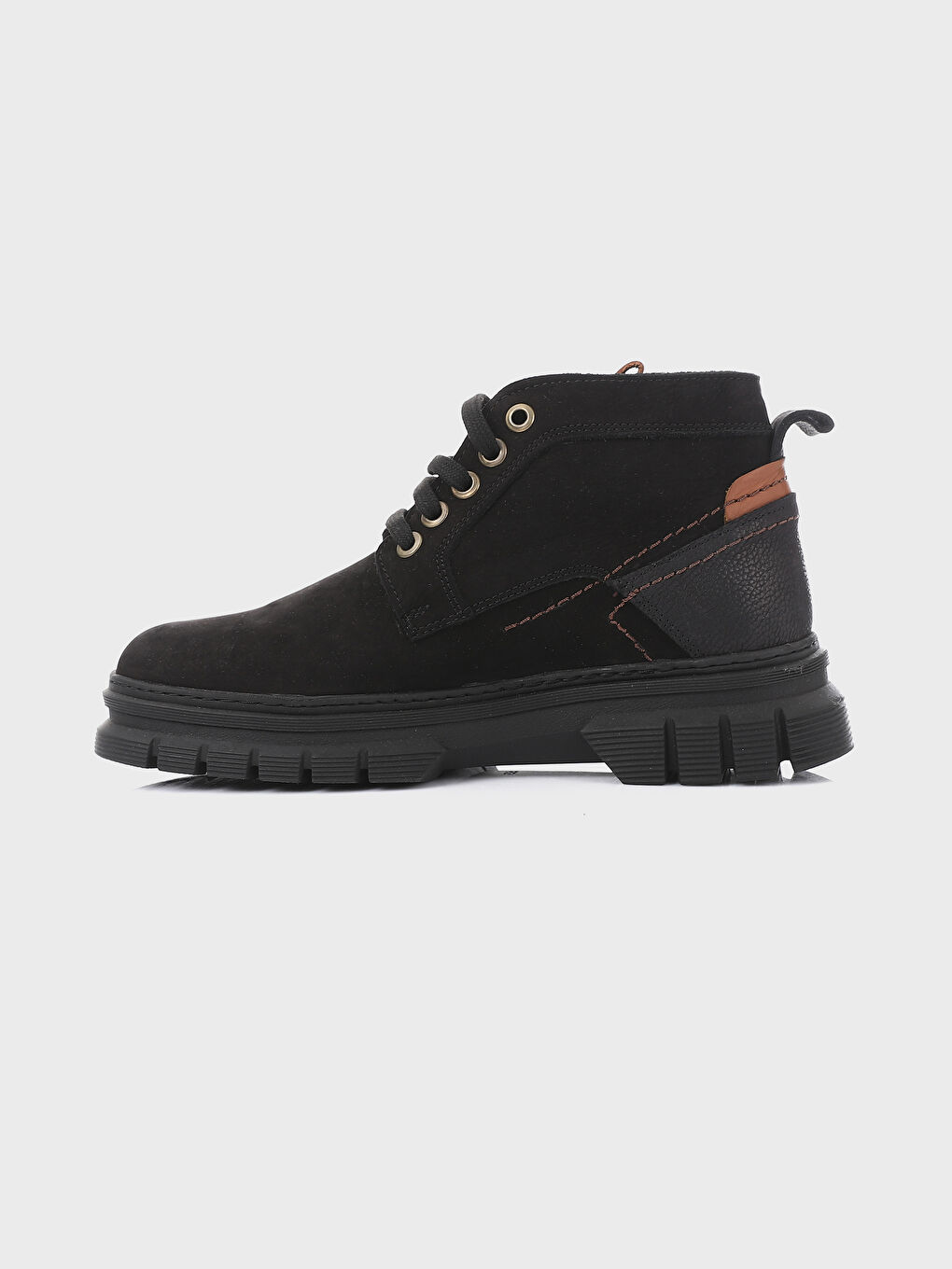 Siyah Bağcıklı Kalın Taban Erkek Bot-2
