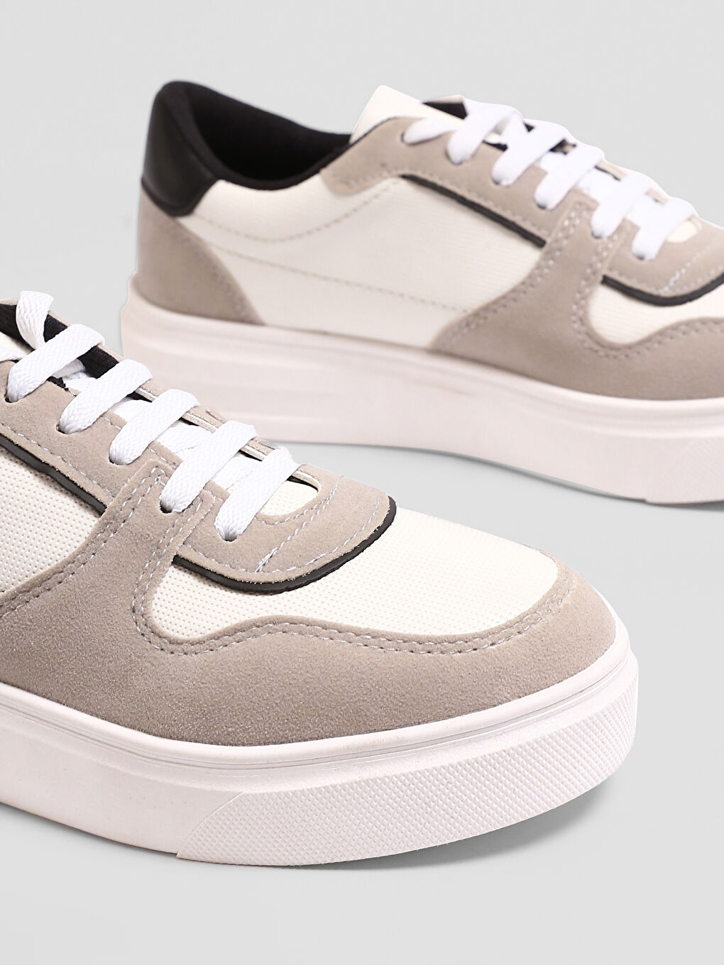 Lace-Up Men's Sneakers-2