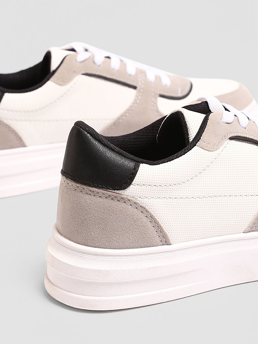 Lace-Up Men's Sneakers-3