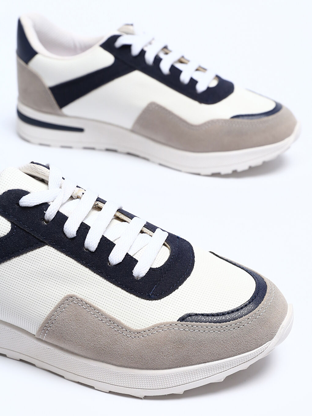 Lace-Up Men's Sneakers-2