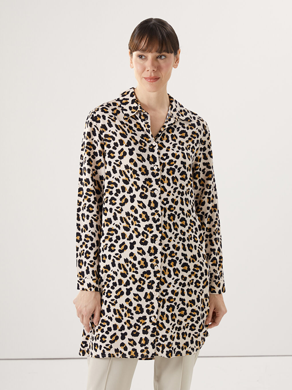 قميص تونيك منقوش للسيدات