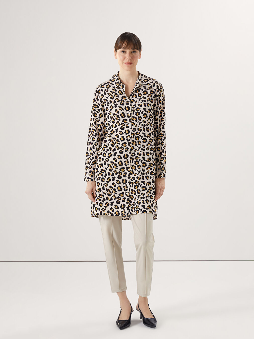 قميص تونيك منقوش للسيدات-1