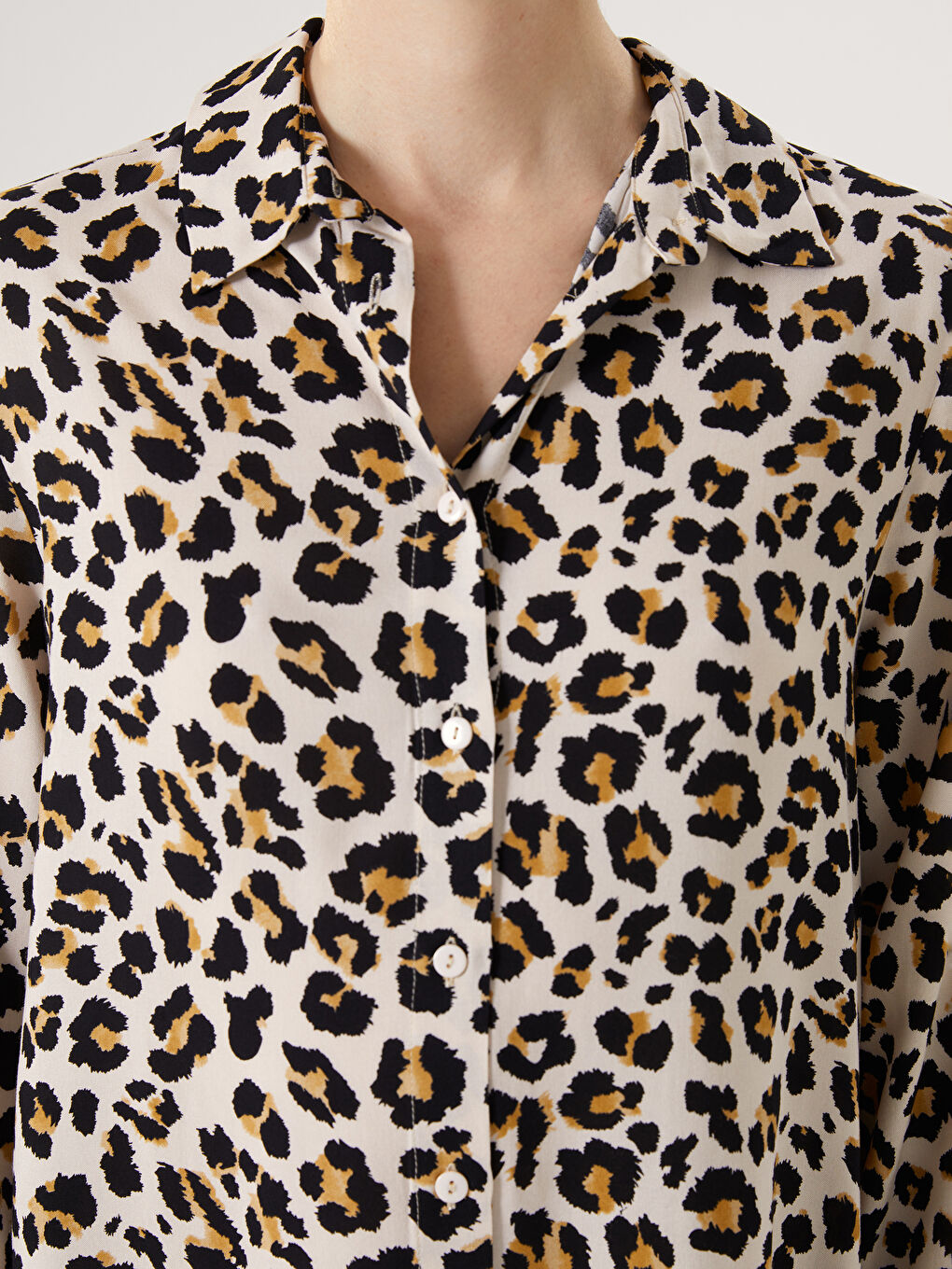 قميص تونيك منقوش للسيدات-2