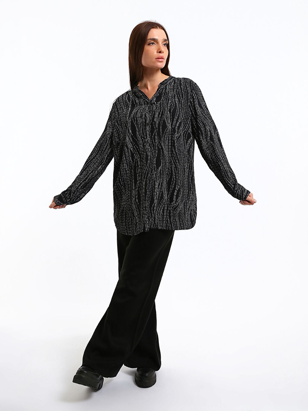 Notch Neck Patterned Women's Blouse-1