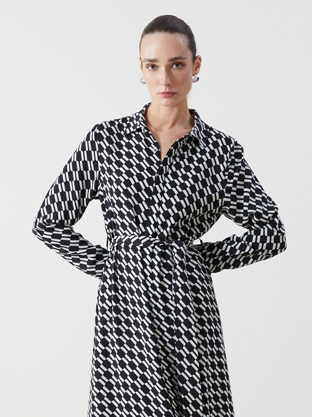 Collared Neck Patterned Women's Dress-1