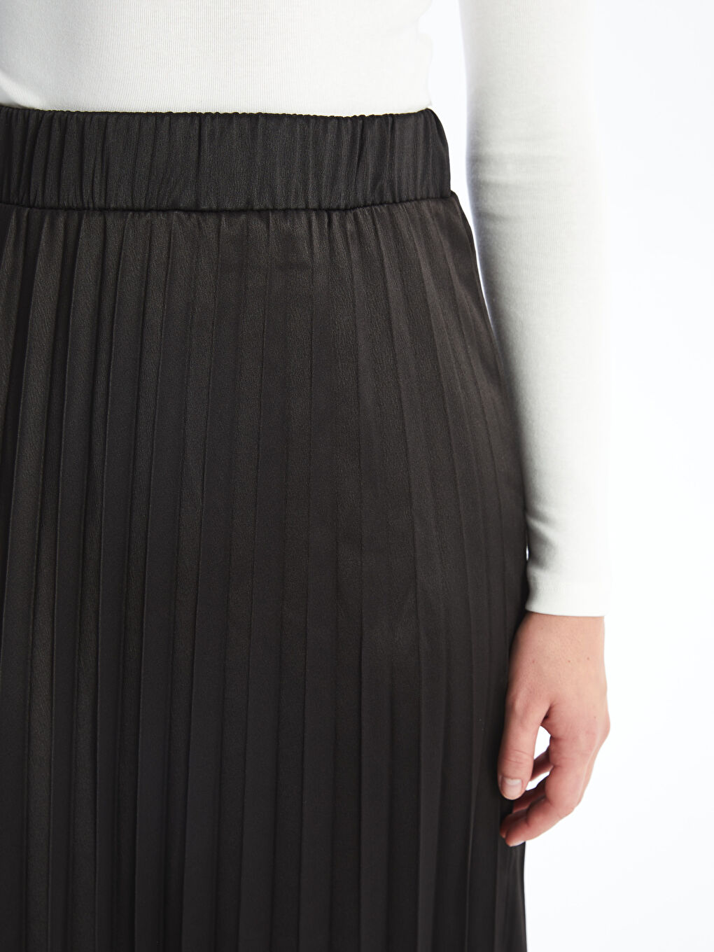 Elasticated Waist Women's Pleated Skirt-2