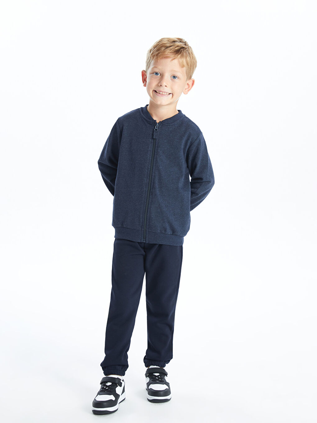 LCW Kids İndigo Basic Erkek Çocuk Fermuarlı Sweatshirt - 1