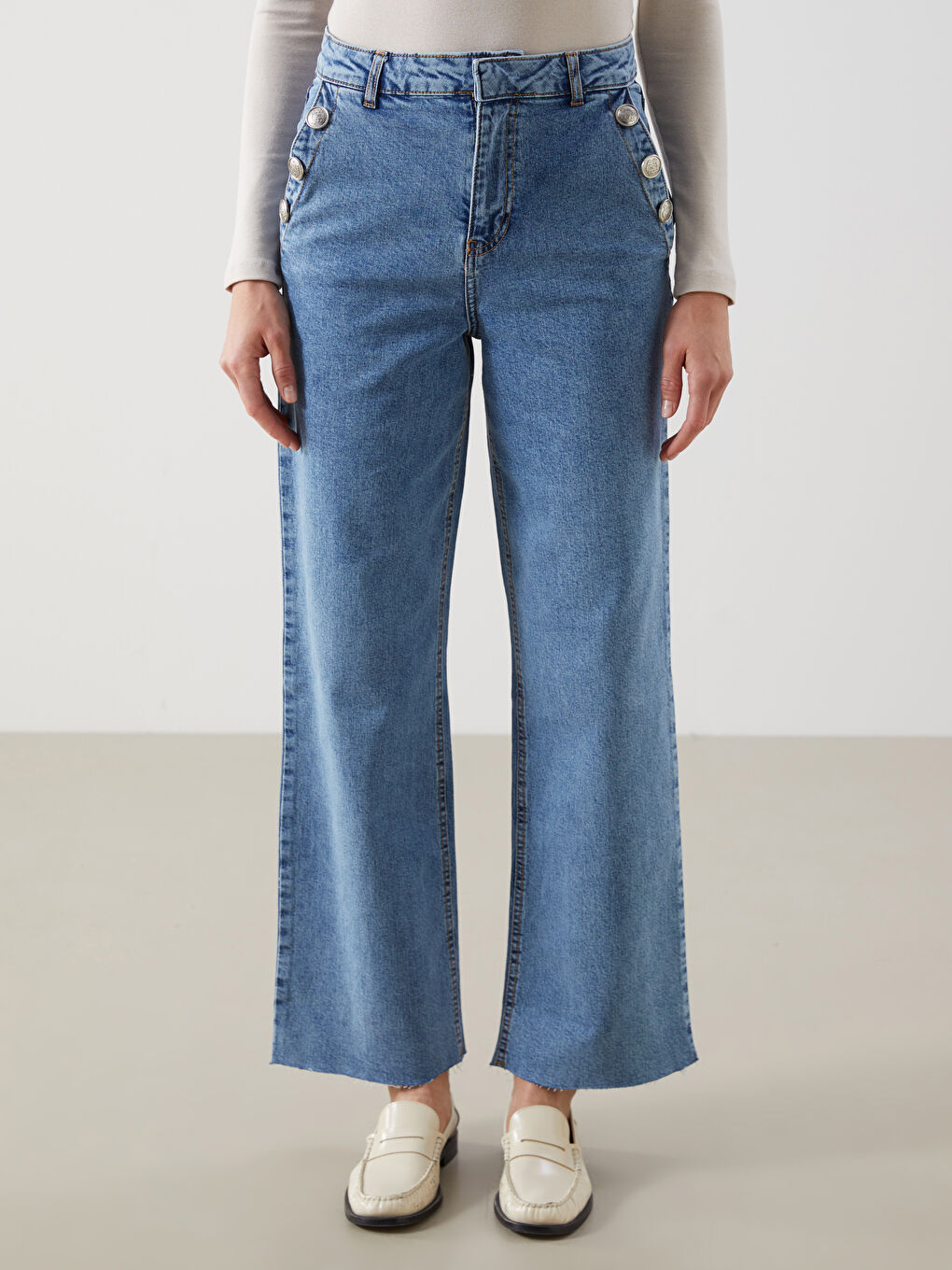 Straight Fit Women's Jeans-1