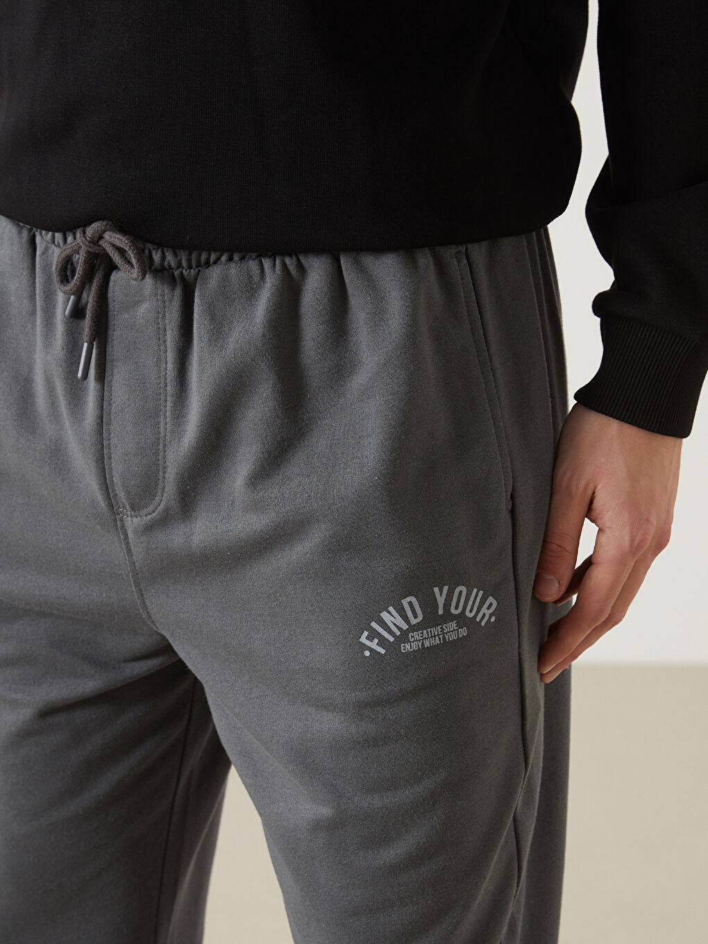 Gri Standart Kalıp Erkek Jogger Eşofman Altı-2