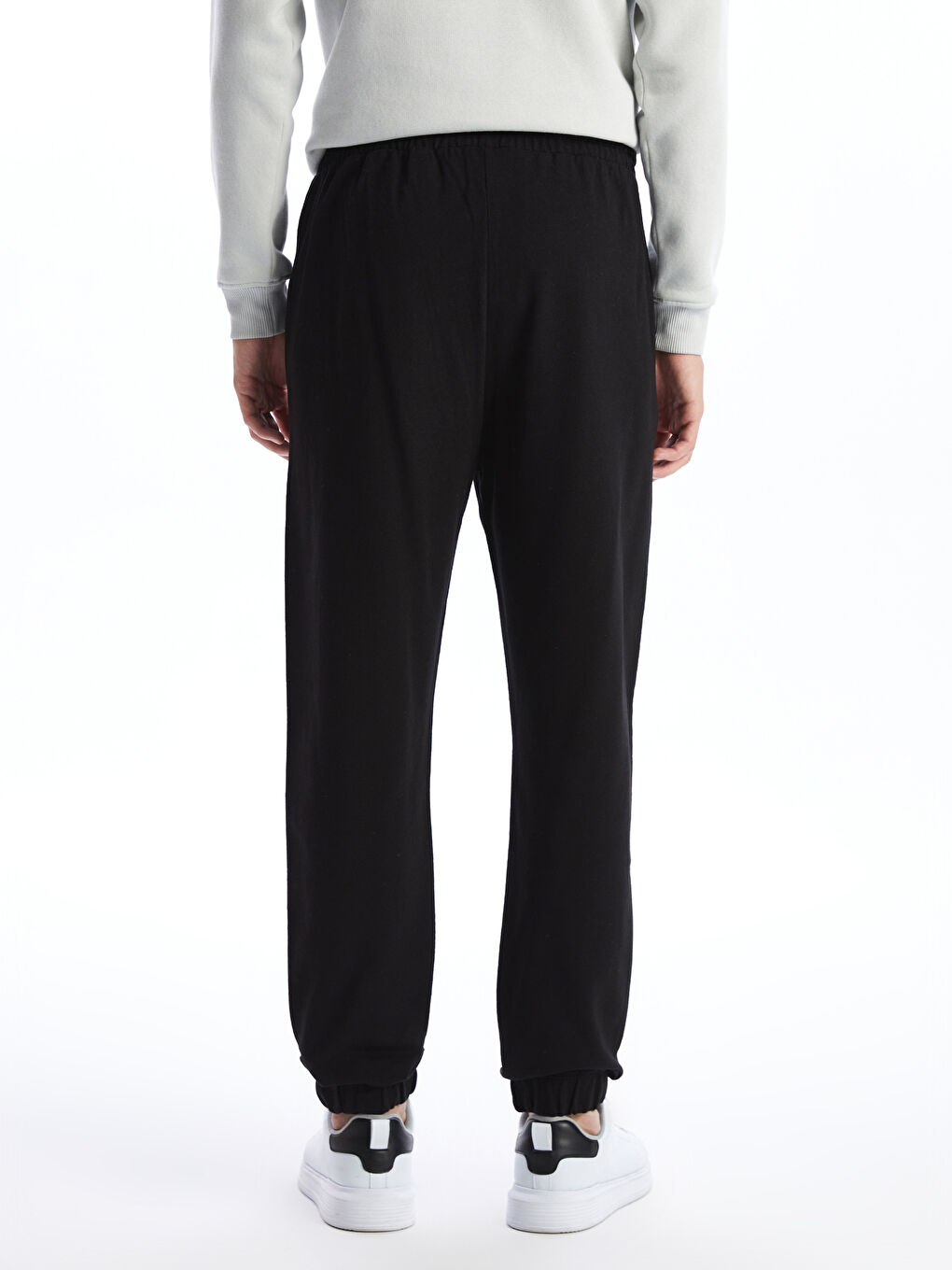 Siyah Standart Kalıp Erkek Jogger Eşofman Altı-3