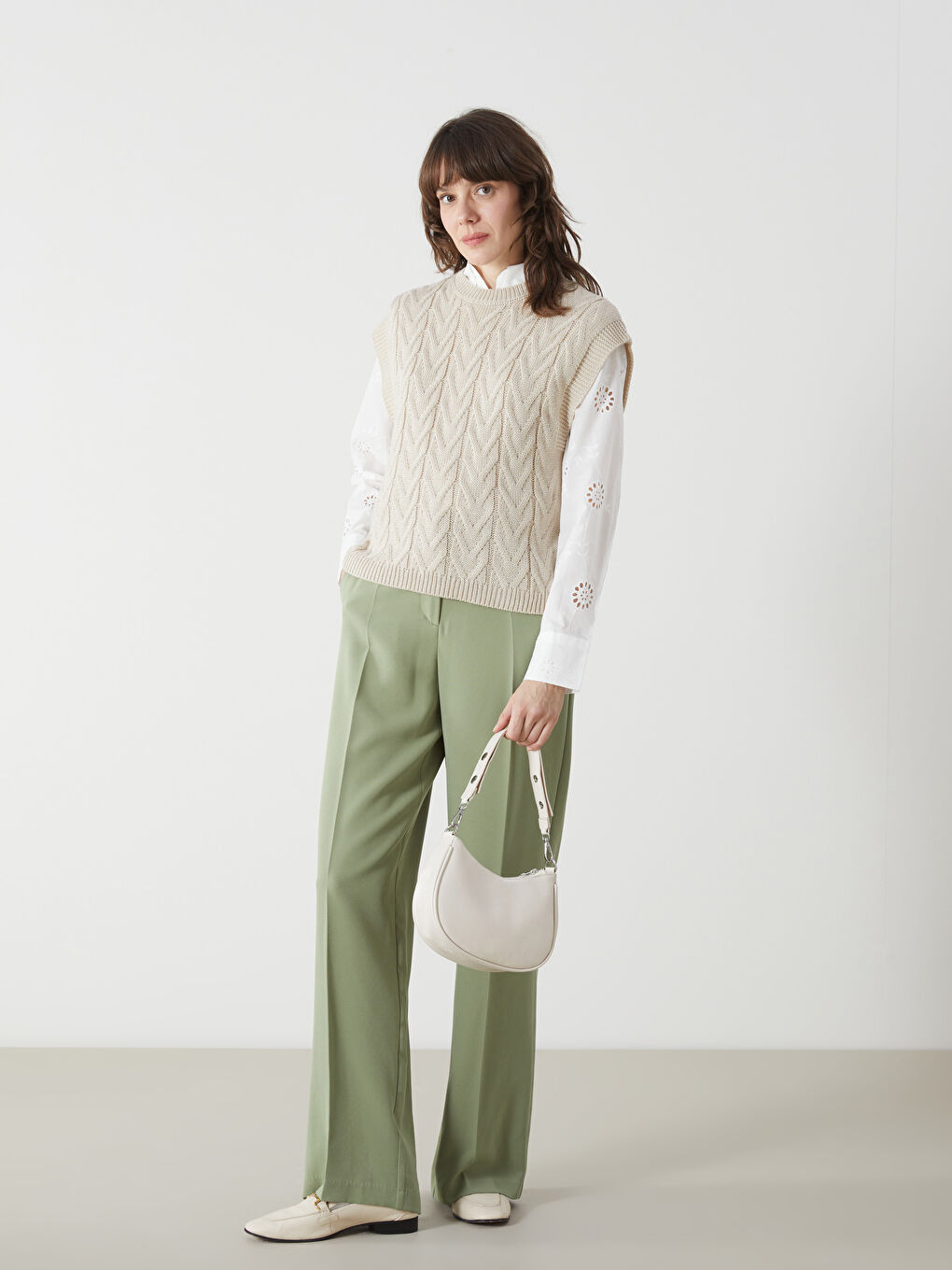 Bej Deri Görünümlü Kadın El Çantası-2