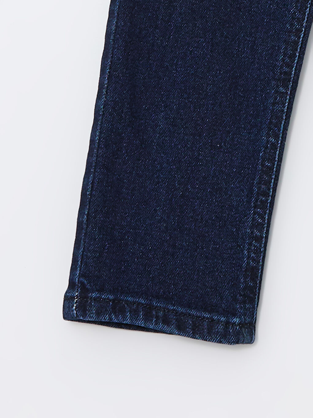 LCW ECO Koyu İndigo Beli Ayarlanabilir Lastikli Erkek Çocuk Jean Pantolon - 1