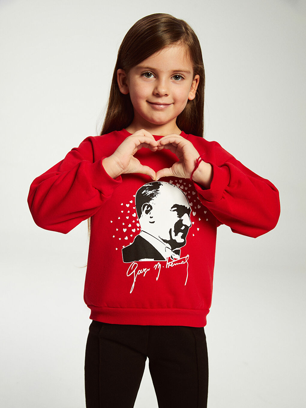 LCW Kids Kırmızı Bisiklet Yaka Uzun Kollu Atatürk Baskılı Kız Bebek Sweatshirt