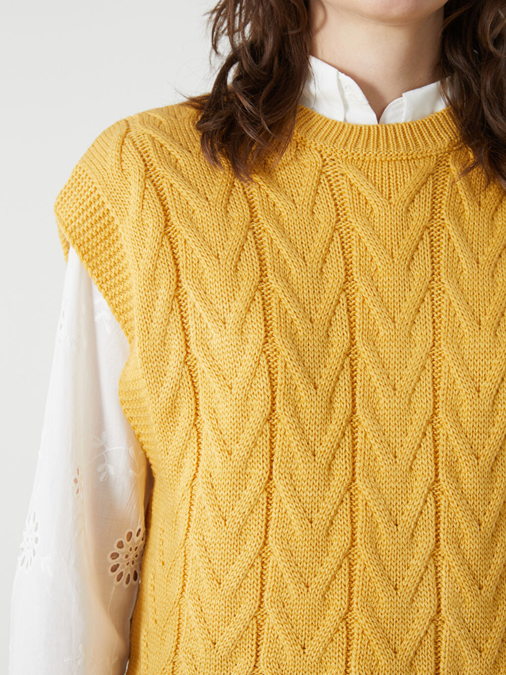 Crew Neck Self Patterned Women's Knitwear Sweater Vest-2