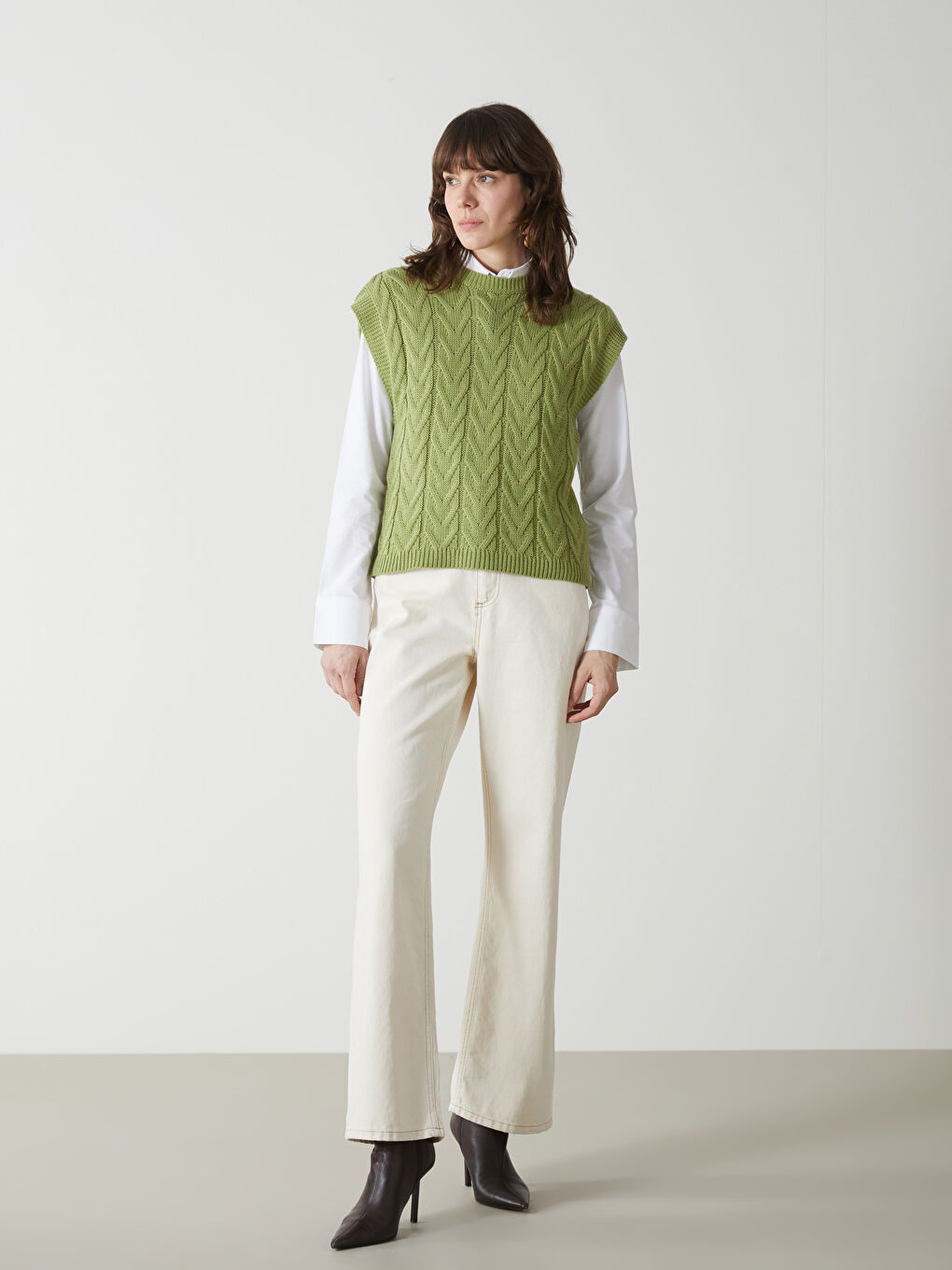 Crew Neck Self Patterned Women's Knitwear Sweater Vest-1