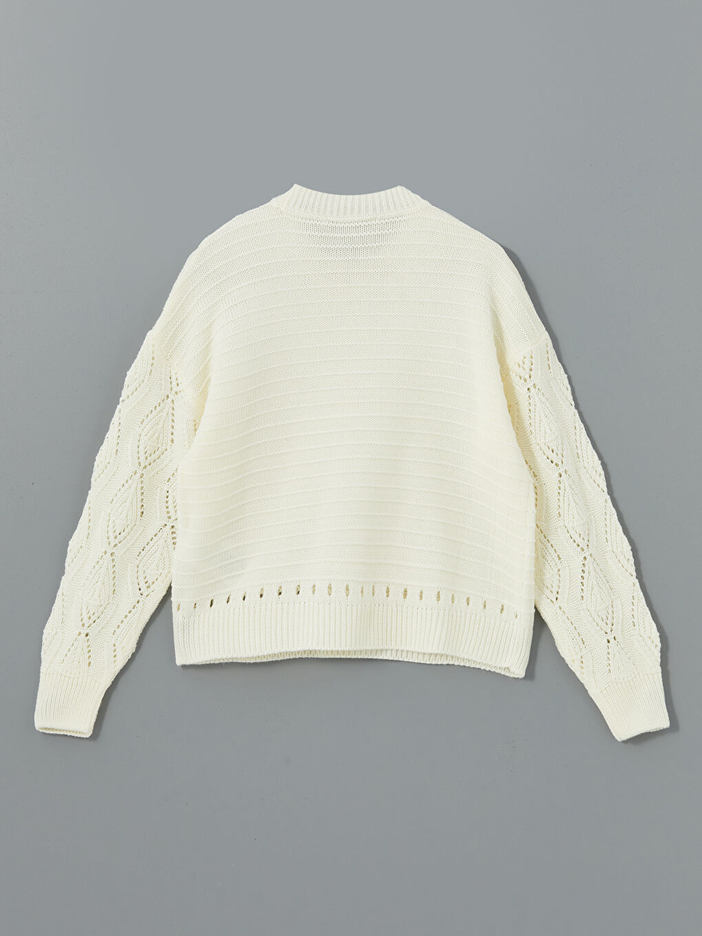 Crew Neck Hole-Knitted Women's Knitwear Sweater-5