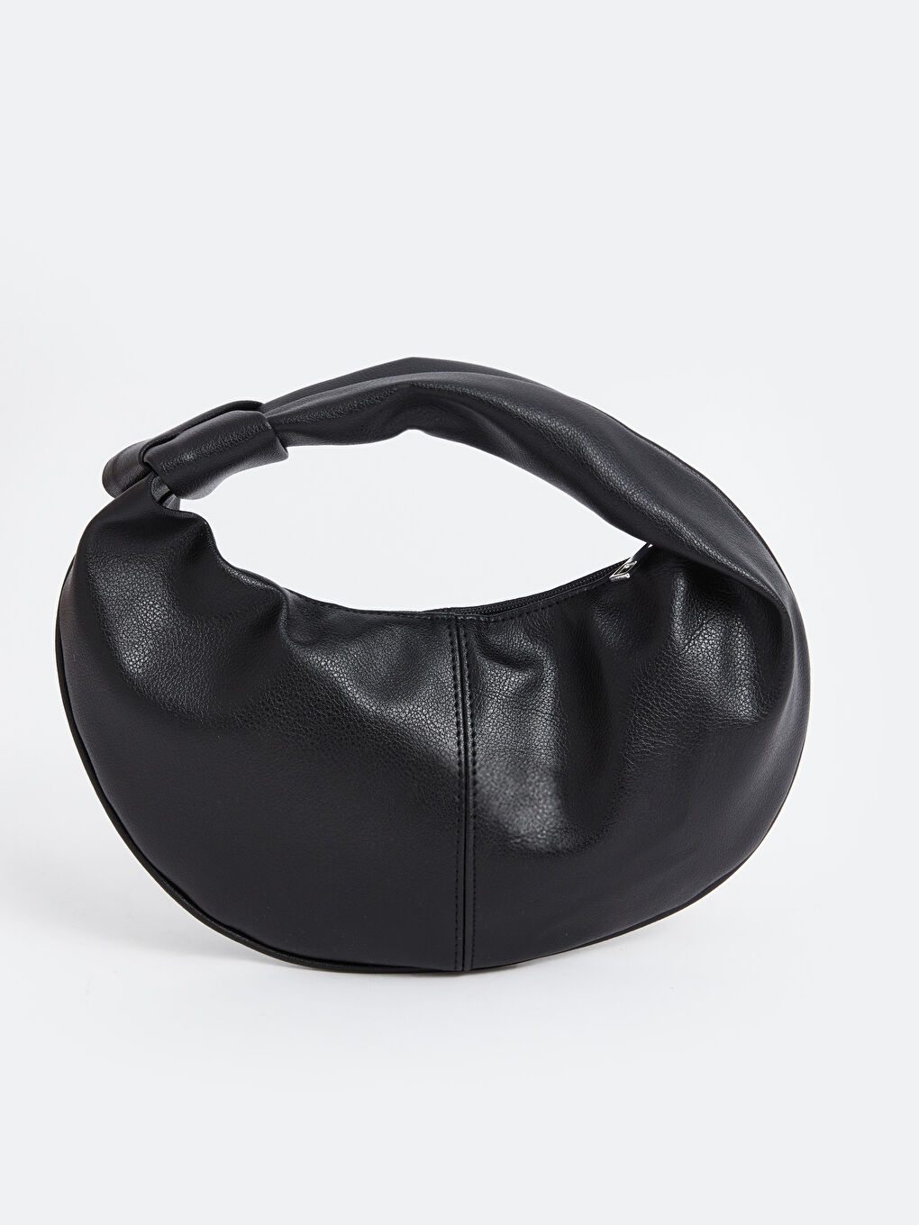 Siyah Deri Görünümlü Kadın El Çantası-2