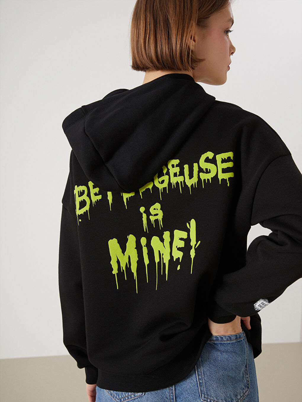 XSIDE Siyah Beetlejuice Baskılı Oversize Kadın Hoodie