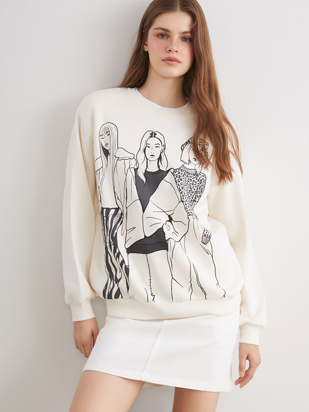 Bej Bisiklet Yaka Baskılı Kadın Kalın Sweatshirt