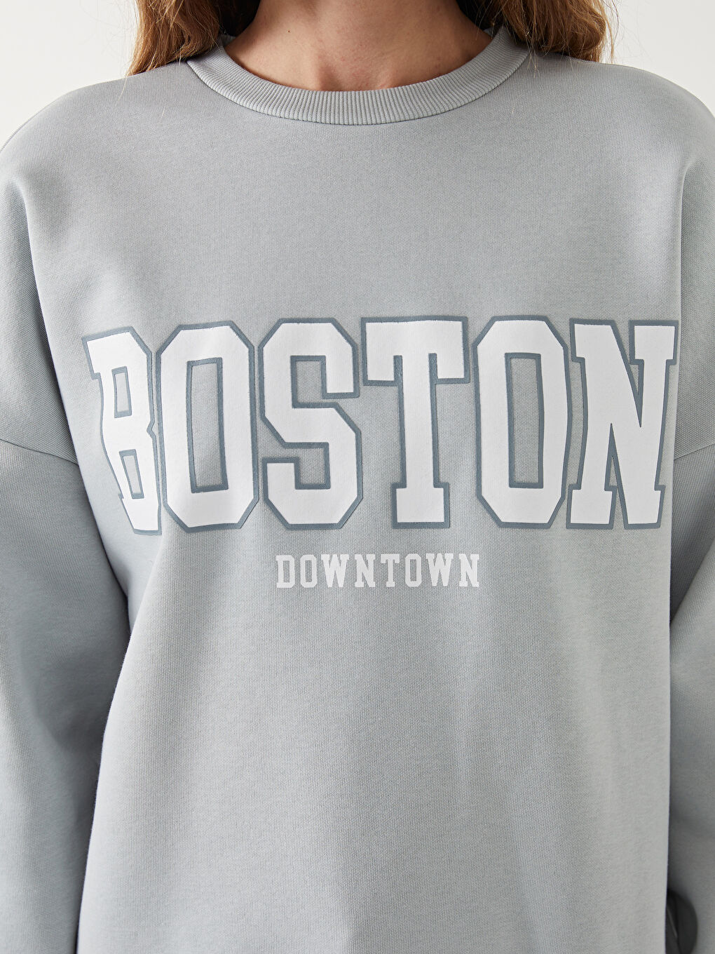 LCW Vision Gri Boston Baskılı Oversize Kadın Kalın Sweatshirt - 2